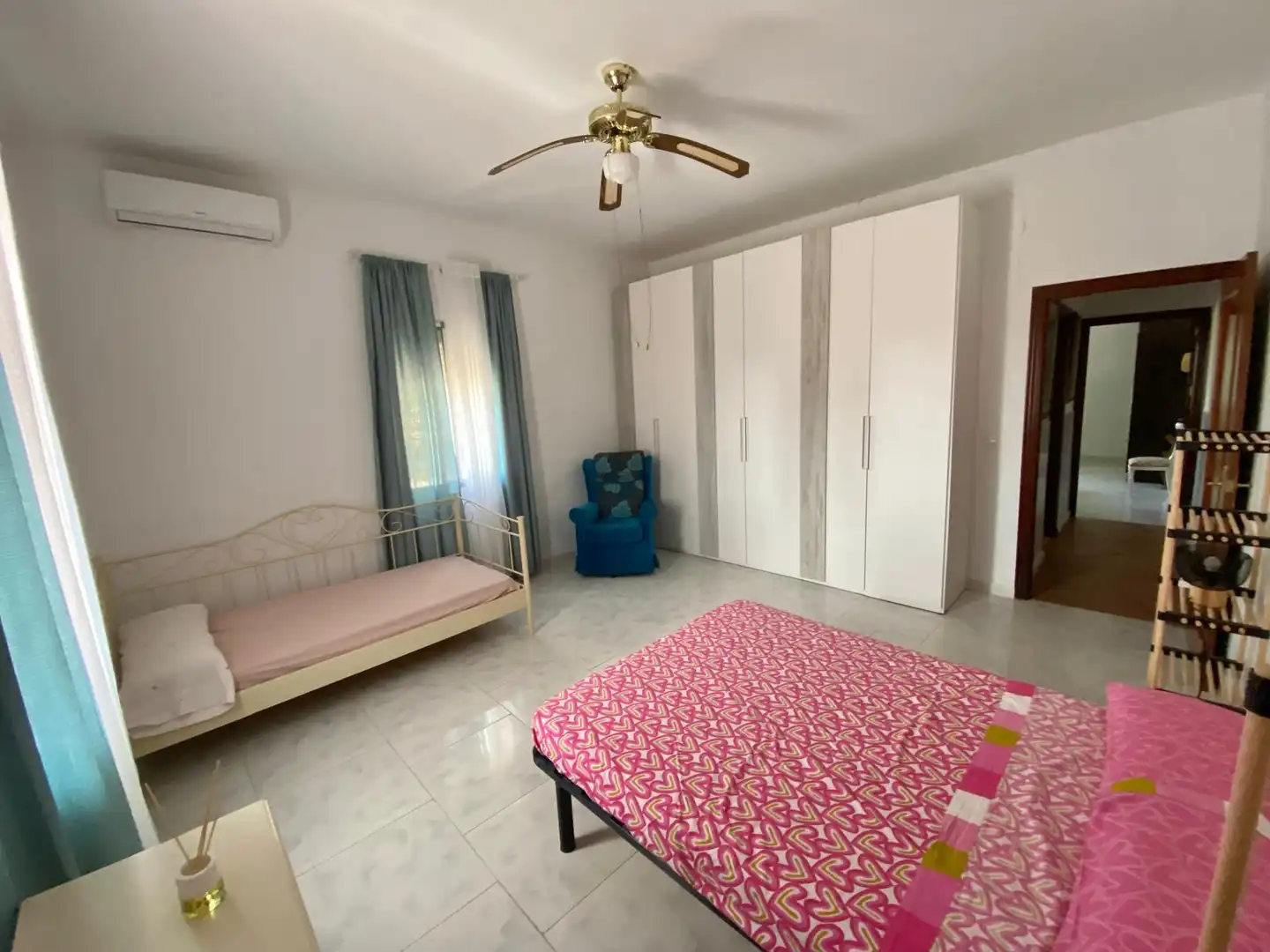 Detached house with pool for sale in La Carlota, imagen 13
