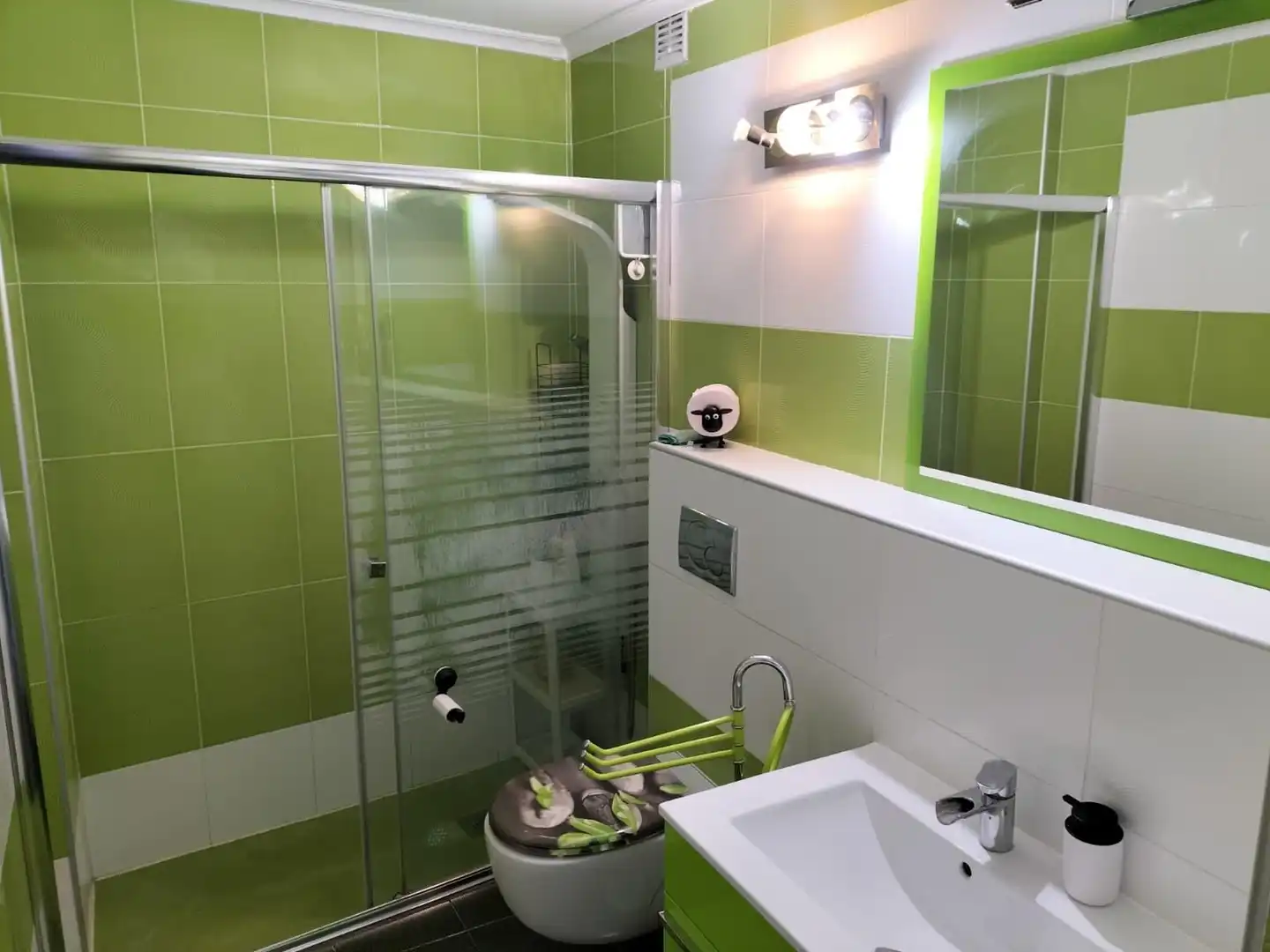 Bathroom of Flat for rent in Venta de Baños, Palencia