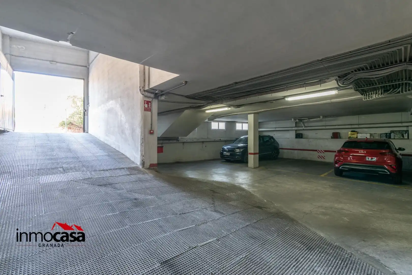 Parking de Piso de alquiler en Armilla con Aire acondicionado