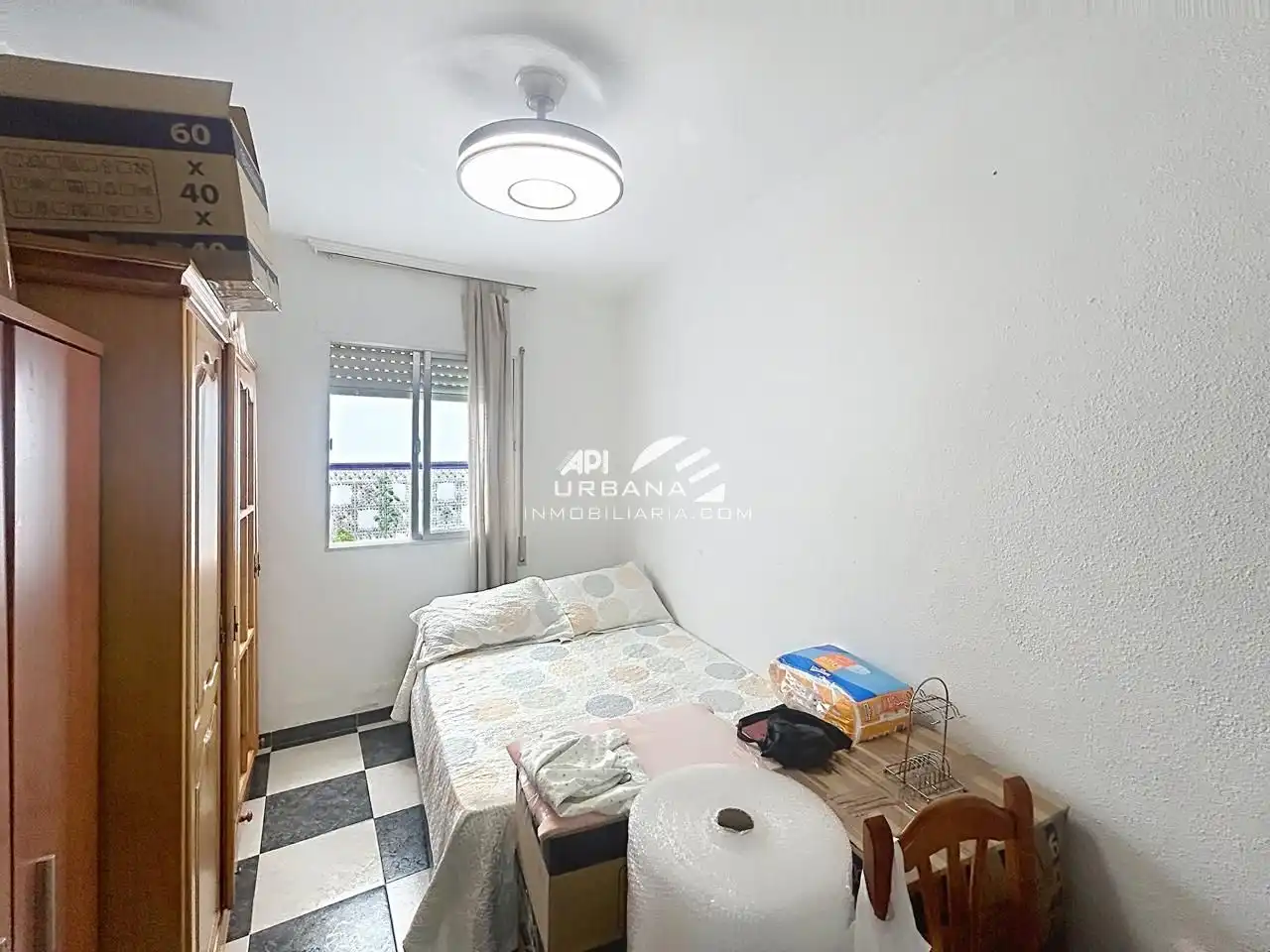 Habitación de Planta baja en venta en Lucena con Trastero