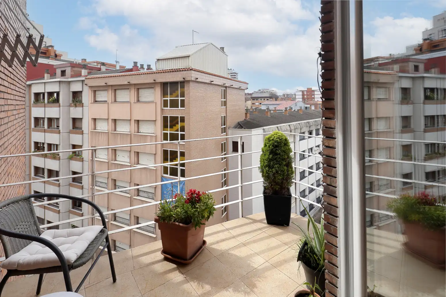 Balcony of Flat for sale in Gijón   with Heating, Parquet flooring and Terrace