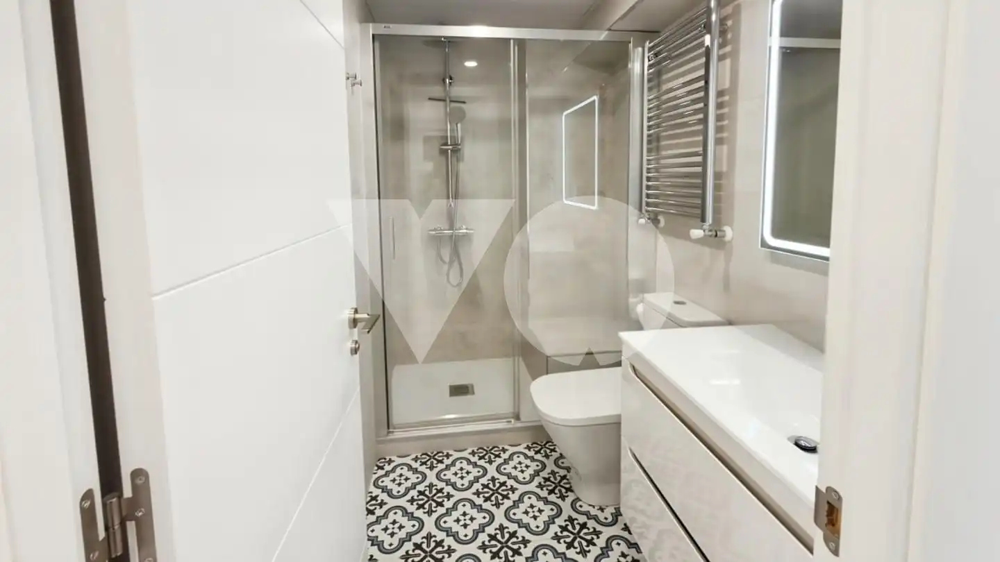 Baño de Piso en venta en Madrid con Aire acondicionado, Calefacción y Terraza