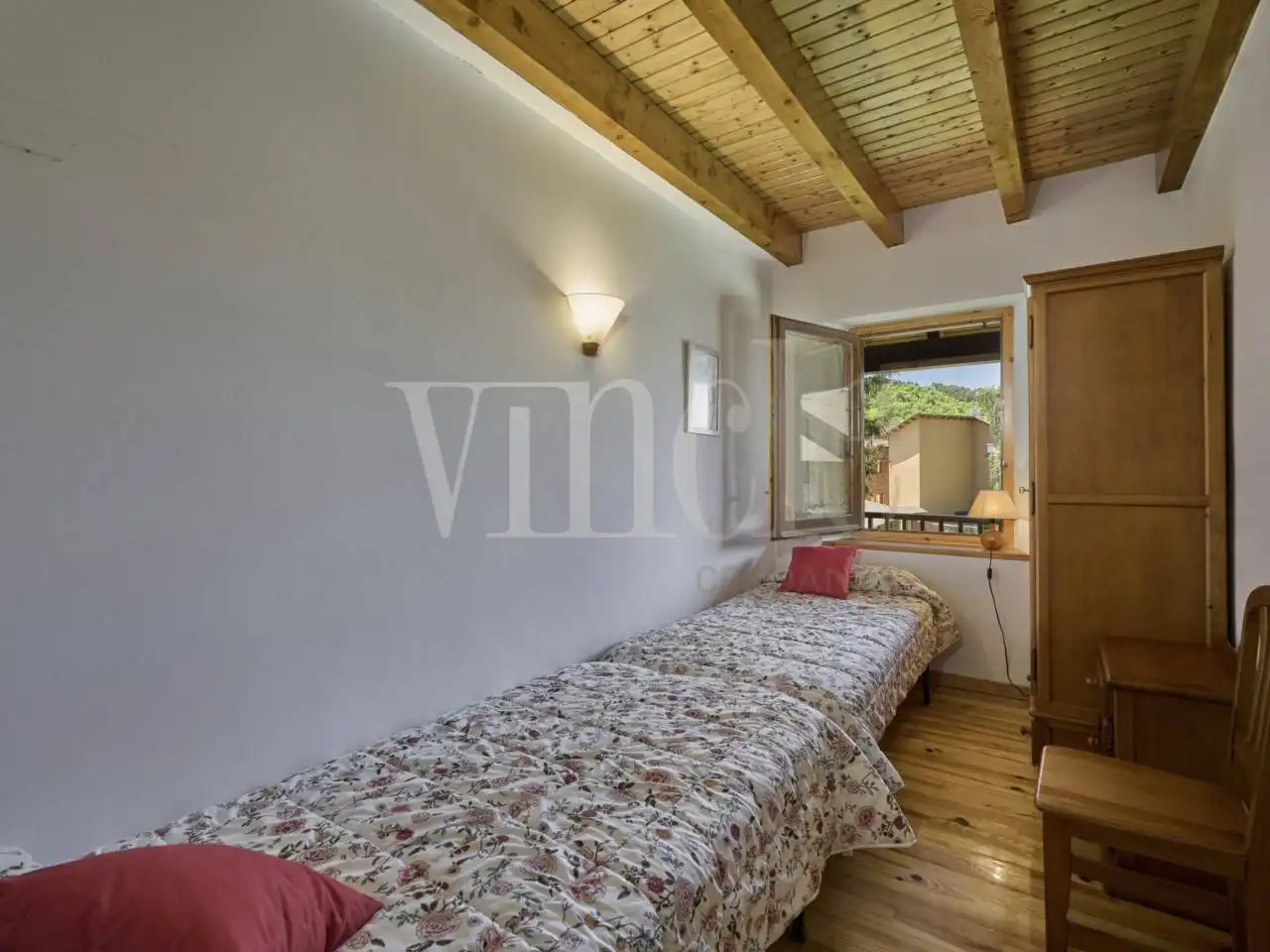 Bedroom of Detached homes for sale in Puigcerdà  with Heating, Parquet flooring and Terrace