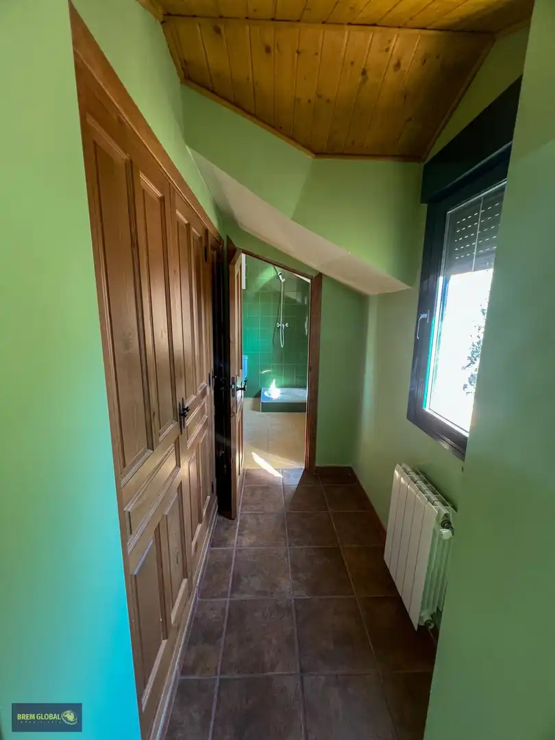 Bathroom of Houses for sale in Navalafuente  with Heating, Private garden and Storage room