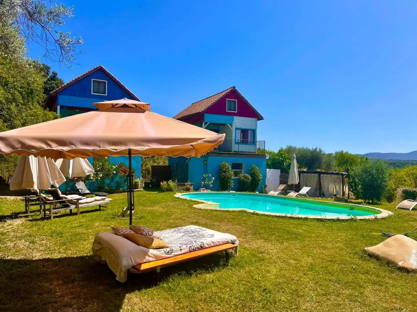Jardín de Casa o chalet en venta en Colungo con Aire acondicionado, Calefacción y Terraza