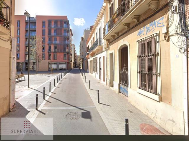 Edificio en Venta en Vila de Gràcia