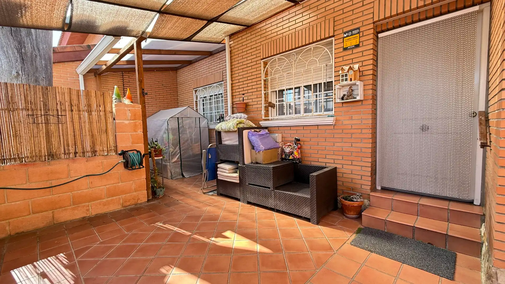 Terraza de Casa adosada en venta en Villa del Prado con Aire acondicionado y Terraza