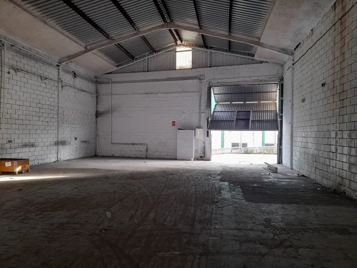 Nau industrial de lloguer a Carrer Lisboa, 7, Zona Industrial