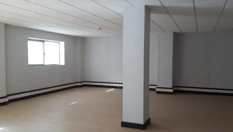 Gewerbefläche zum Verkauf in Calle de Francisco Aritio, imagen 9