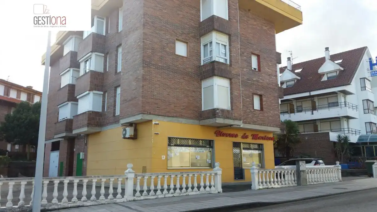 Local comercial en venda a Arnuero, imagen 3