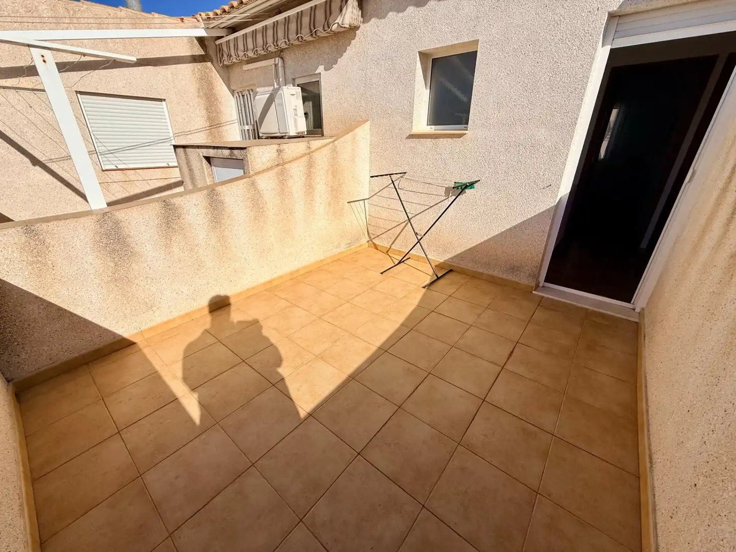 Terrassa de Casa adosada en venda en Torrevieja amb Terrassa, Moblat i Balcó