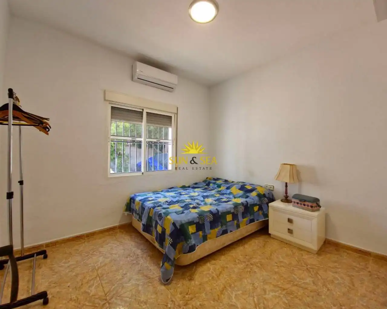 Habitación de Casa o chalet en venta en Crevillent con Aire acondicionado, Calefacción y Jardín privado