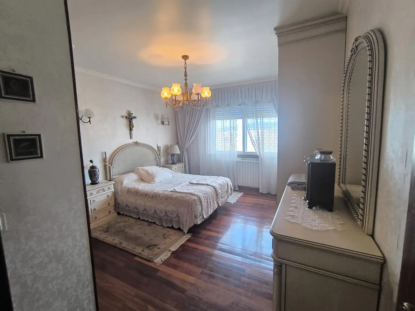 Habitación de Piso en venta en Pontevedra Capital  con Calefacción, Parquet y Trastero