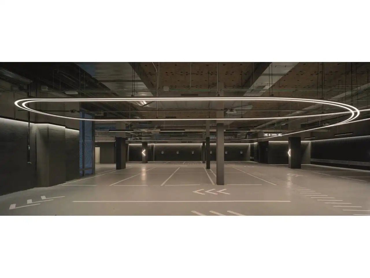 Parkplatz von Büro zur Miete in Madrid mit Klimaanlage und Alarm