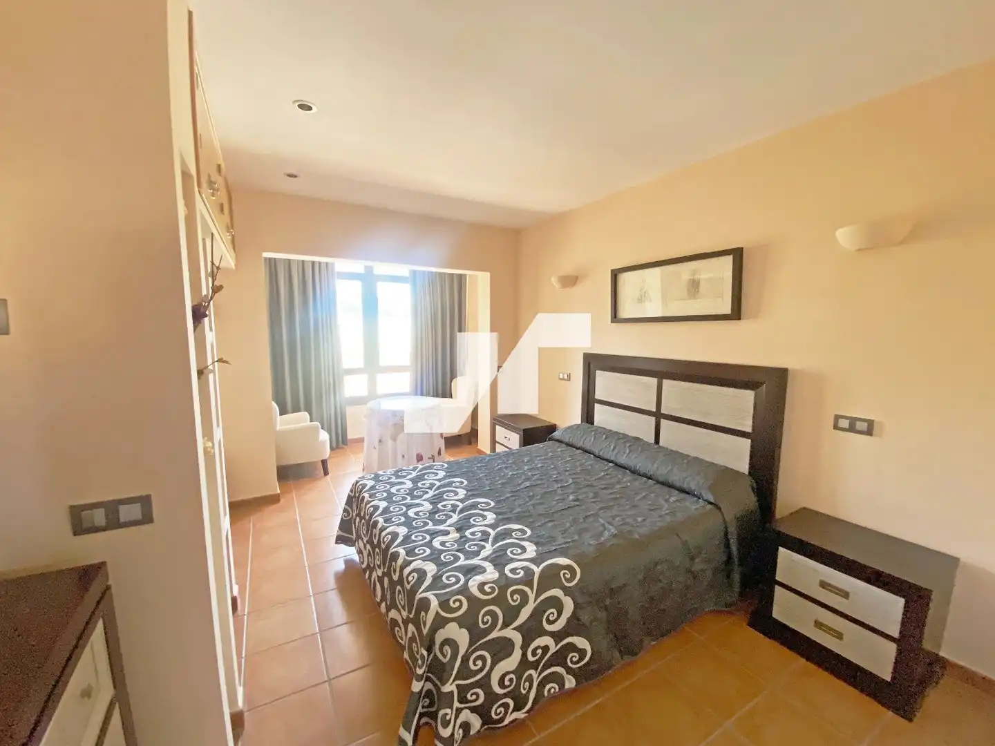 Habitación de Edificio en venta en Orea