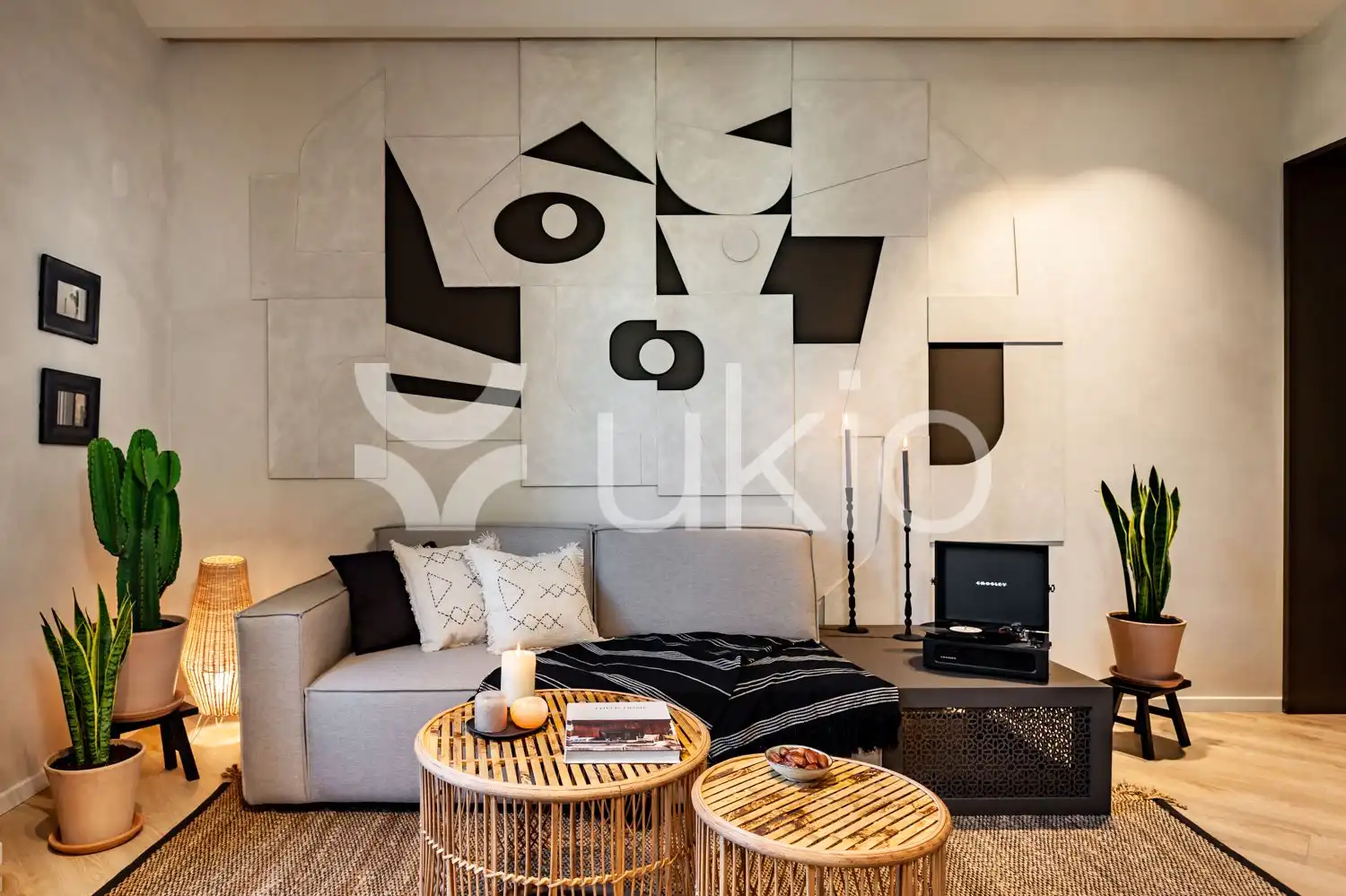 Apartment with lift to rent in Carrer de la Diputació, imagen 3