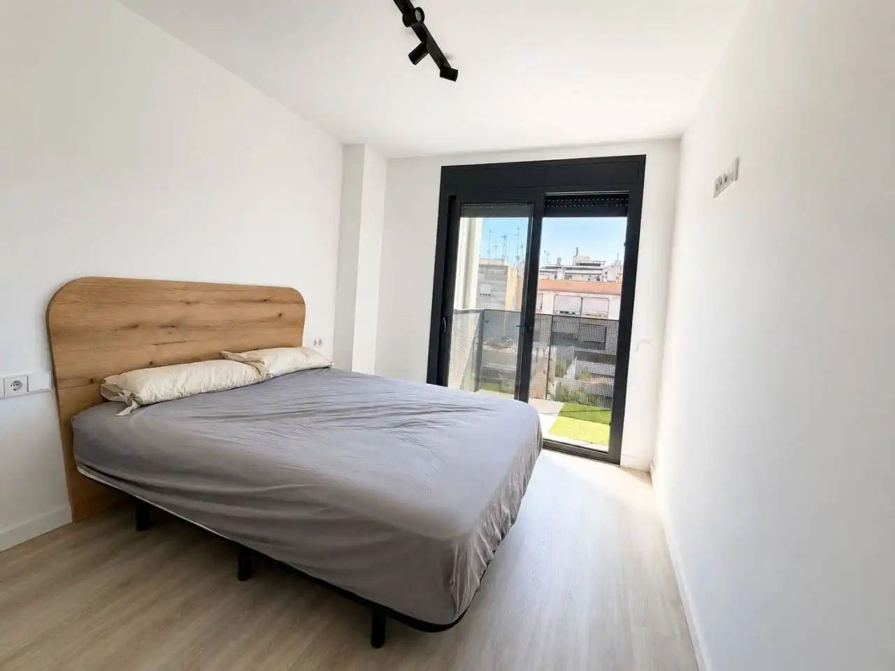 Duplex avec terrasse à vendre à Calle Joaquim Rubió i Ors, imagen 4