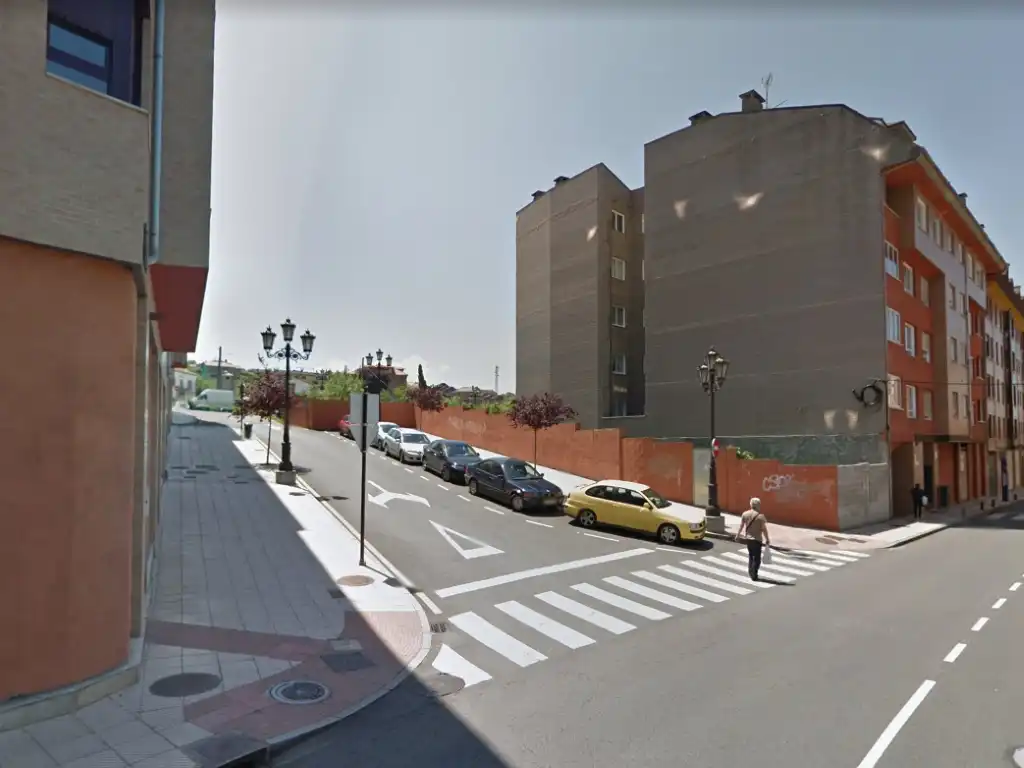 Garaje en venta en Luis Gracia Iberni, Parque del Oeste