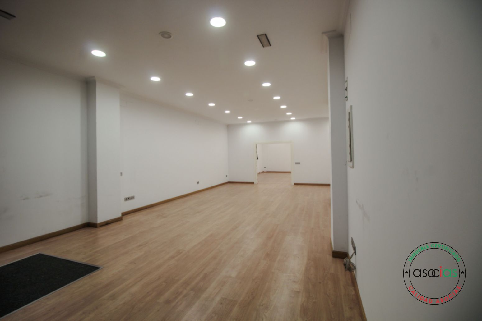 Local en venta en Gijón - Garcilaso de la Vega, 4, Barrio del Centro