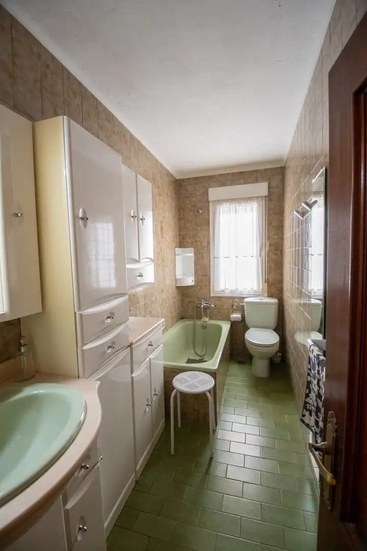 Baño de Piso en venta en Villaviciosa con Calefacción