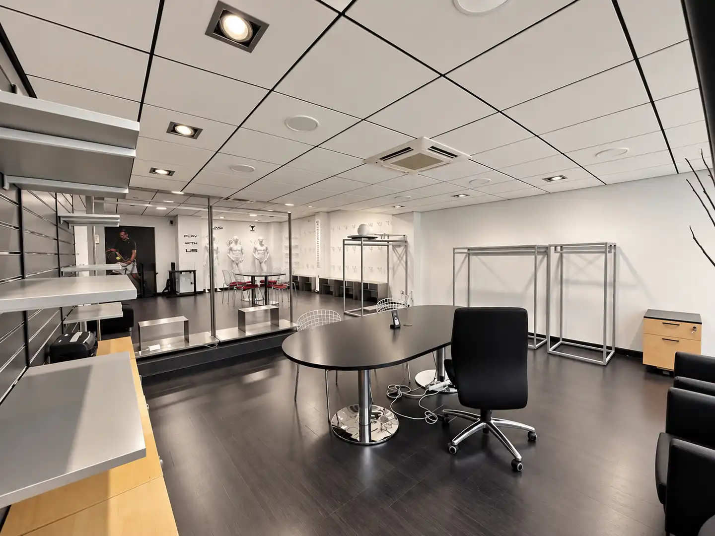 Business premises for sale in Calle Módena 36, imagen 20