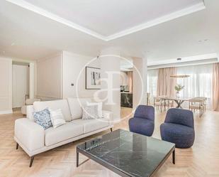 Living room of Flat for sale in  Madrid Capital  with Air Conditioner, Heating and Terrace