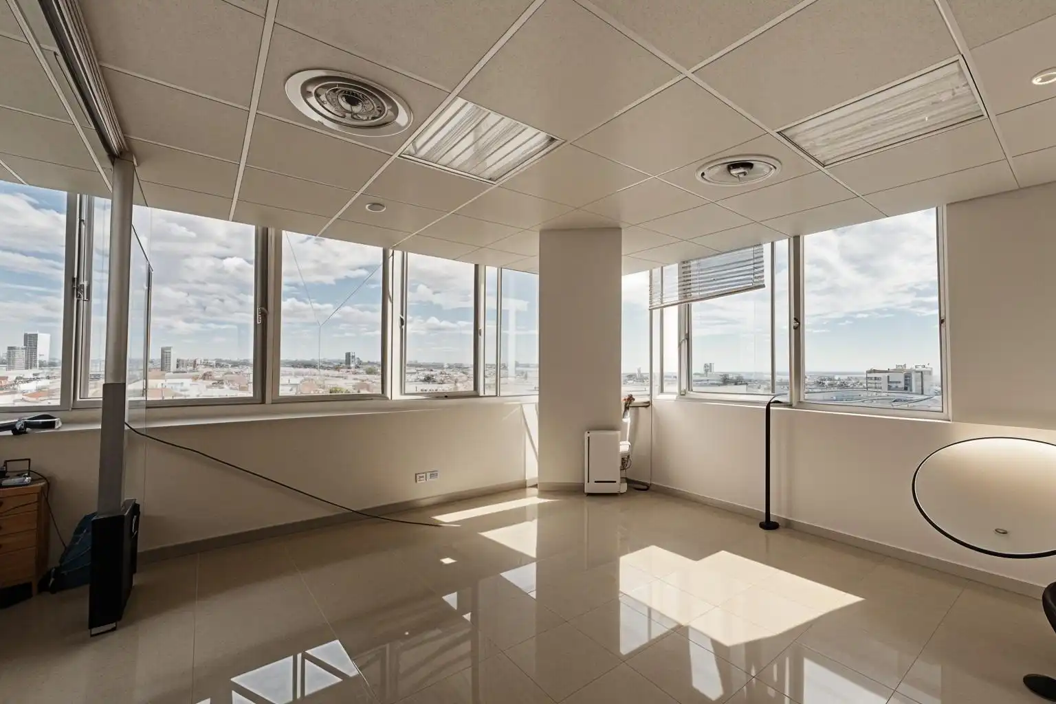 Büro zum Verkauf in Barcelona mit Klimaanlage, Heizung und Terrasse