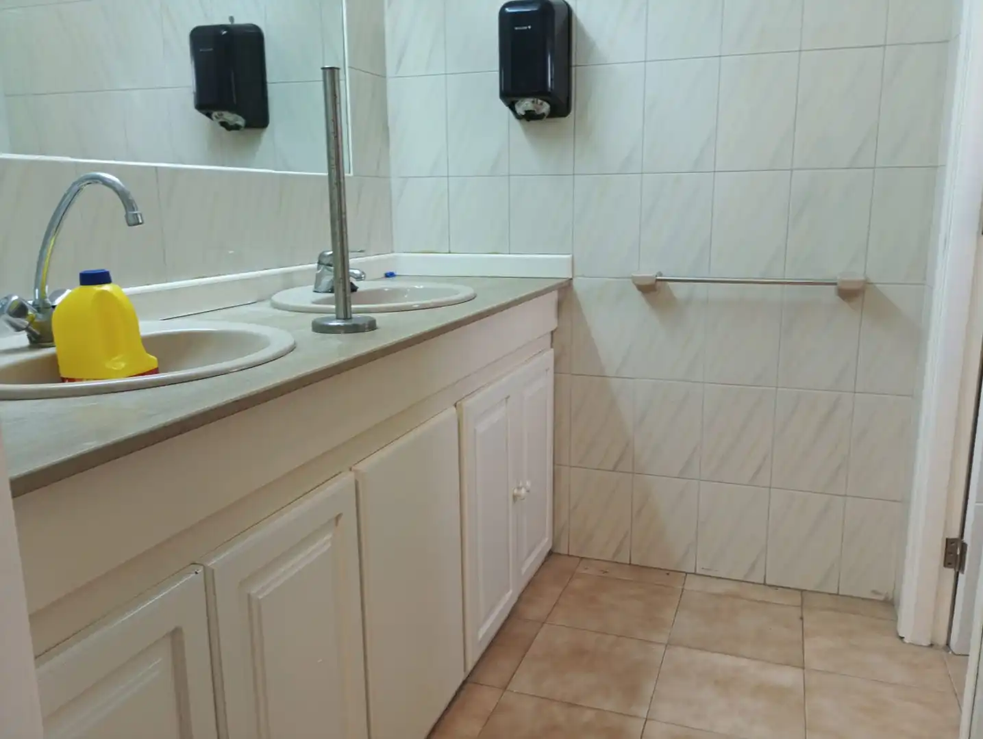 Baño de Local en venta en Santa Cruz de Tenerife
