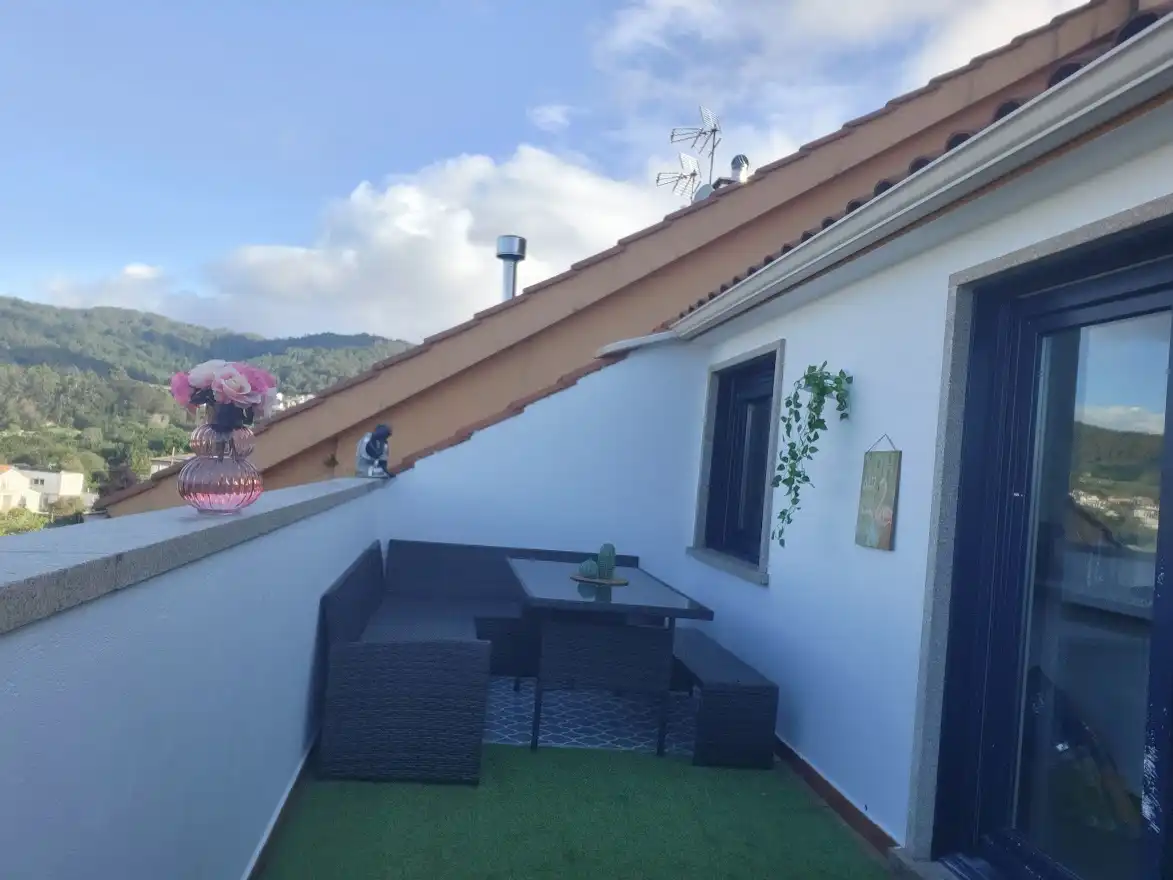 Terraza de Casa adosada de alquiler en Cangas  con Aire acondicionado, Calefacción y Jardín privado
