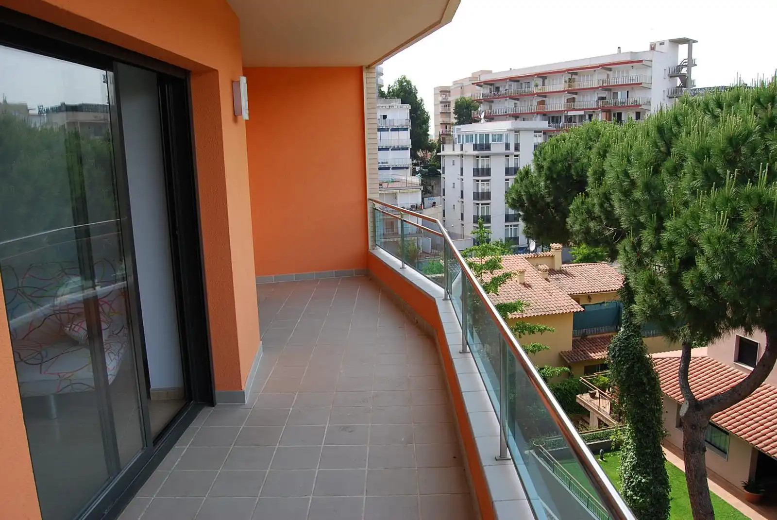 Apartment with terrace for sale in Carrer Pare Claret, imagen 2