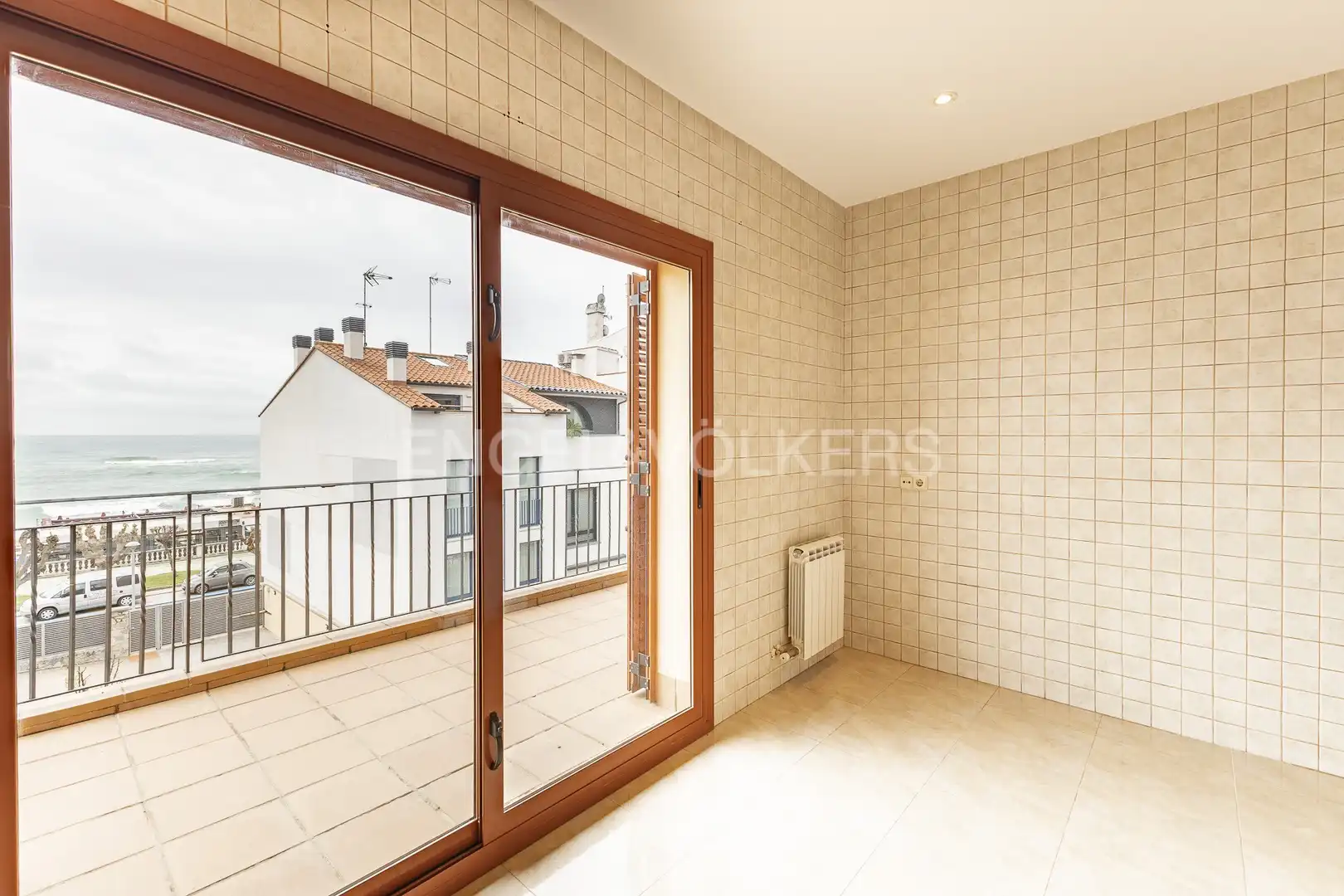 Exterior view of Flat for rent in Caldes d'Estrac  with Air Conditioner, Heating and Terrace