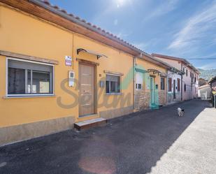 Exterior view of Single-family semi-detached for sale in Oviedo   with Heating and Private garden