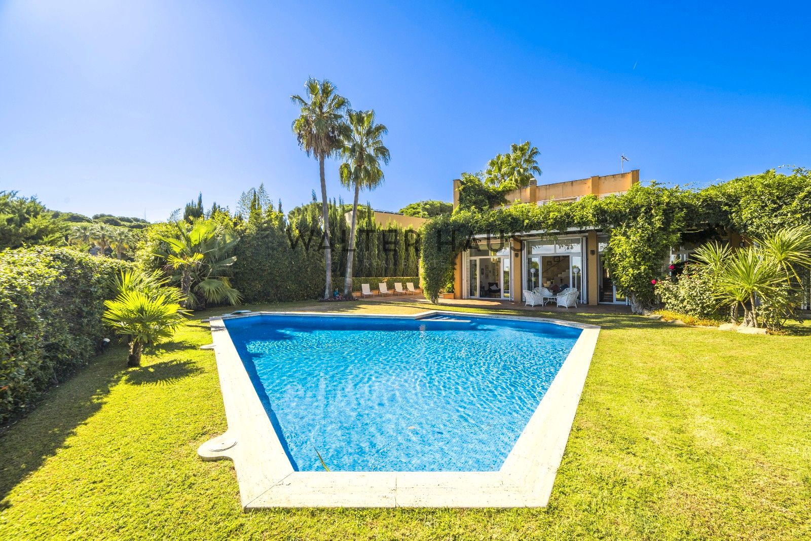Garden of House or chalet for sale in Castell d'Aro, Platja d'Aro i s'Agaró  with Air Conditioner, Heating and Private garden