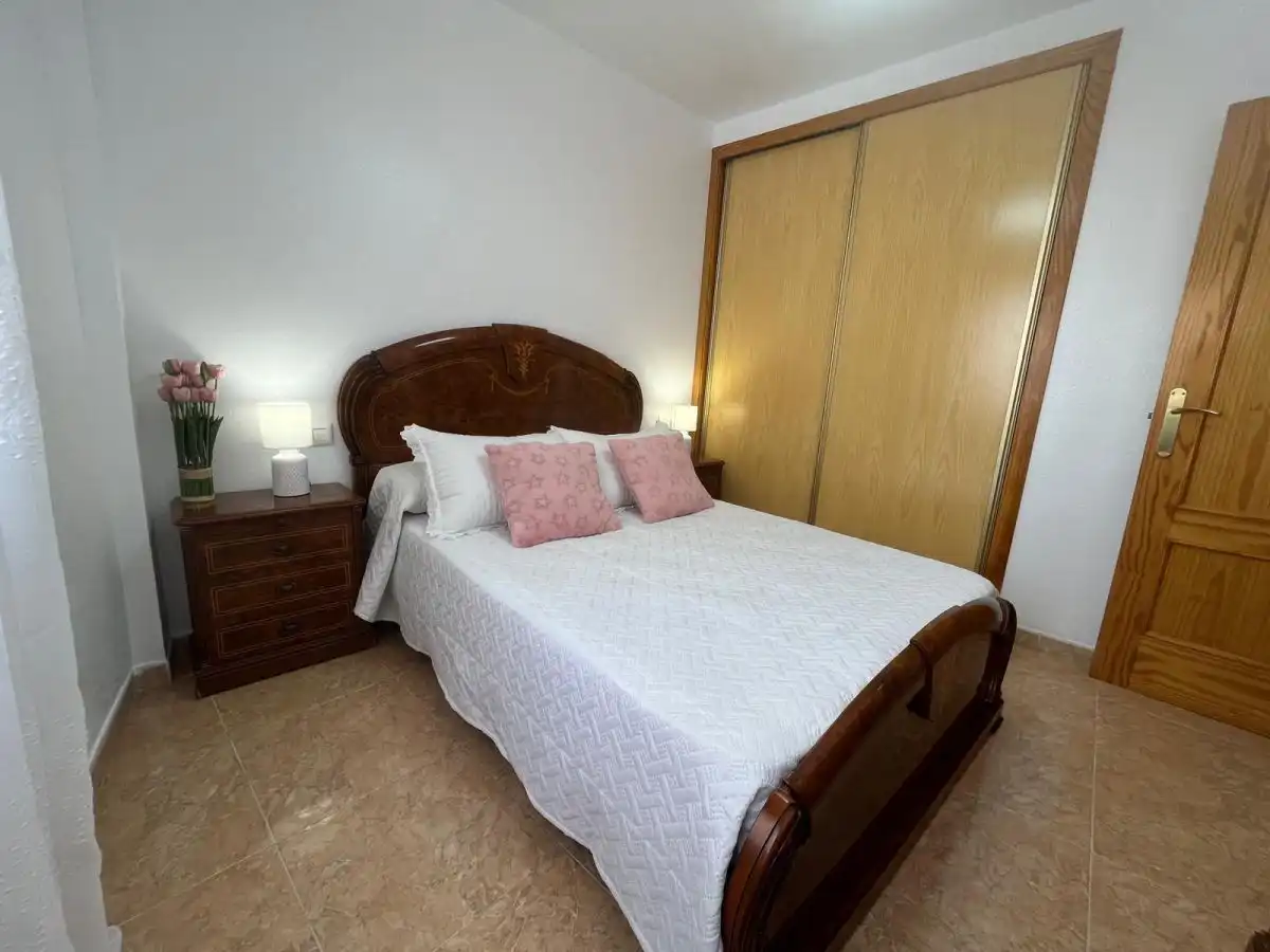 Bedroom of Apartments for rent in Águilas