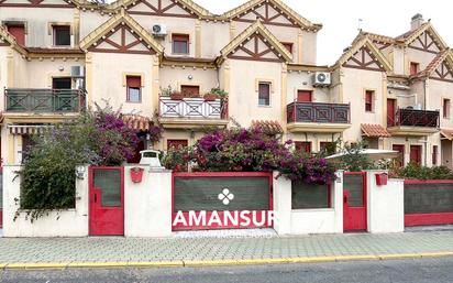 Casa adosada en venda en Aljaraque amb Aire condicionat, Terrassa i Balcó