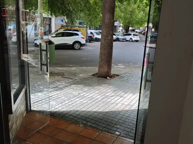 Aparcament de Local de lloguer en Poniente-Sur