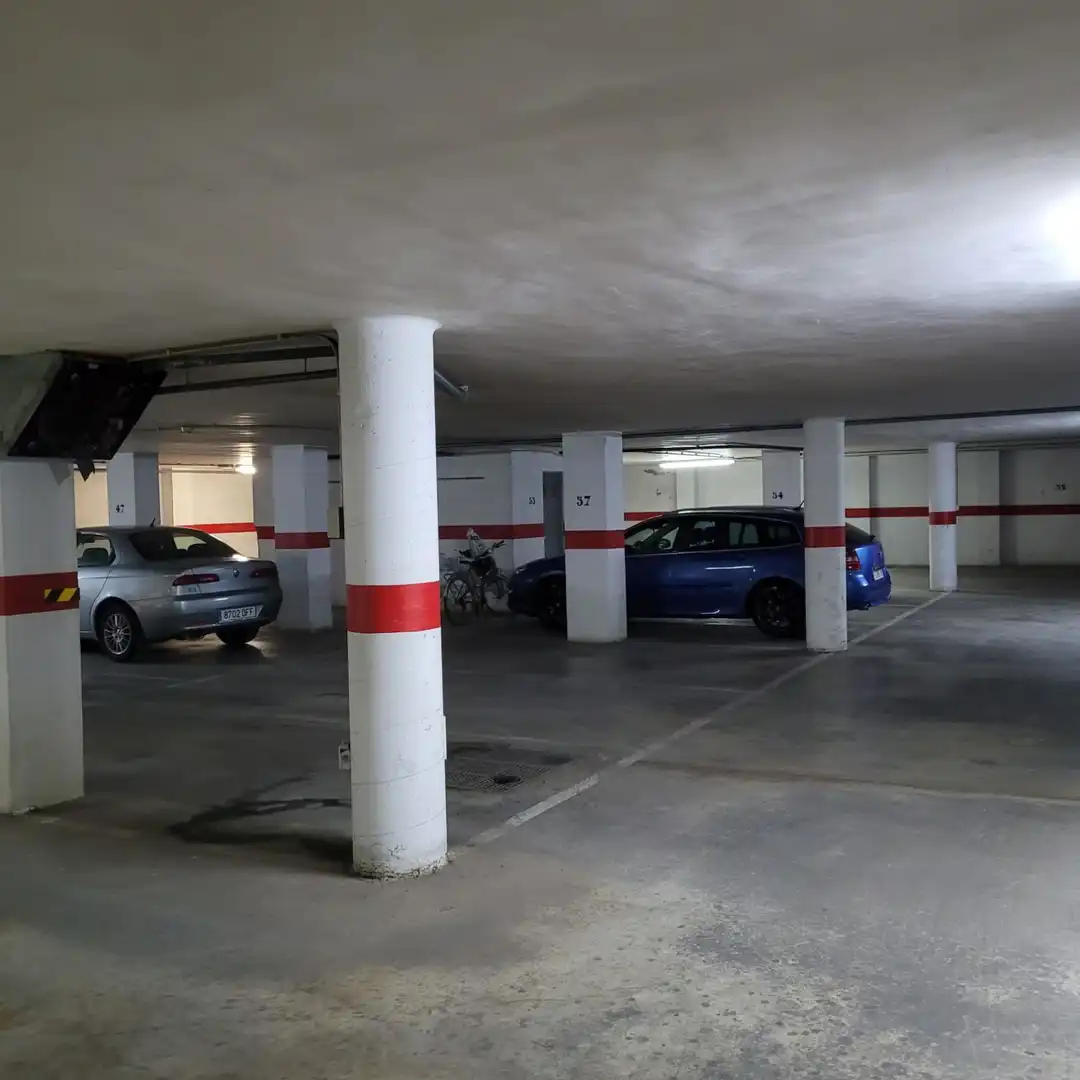 Parking for sale in Ducat d`Atenes, imagen 4