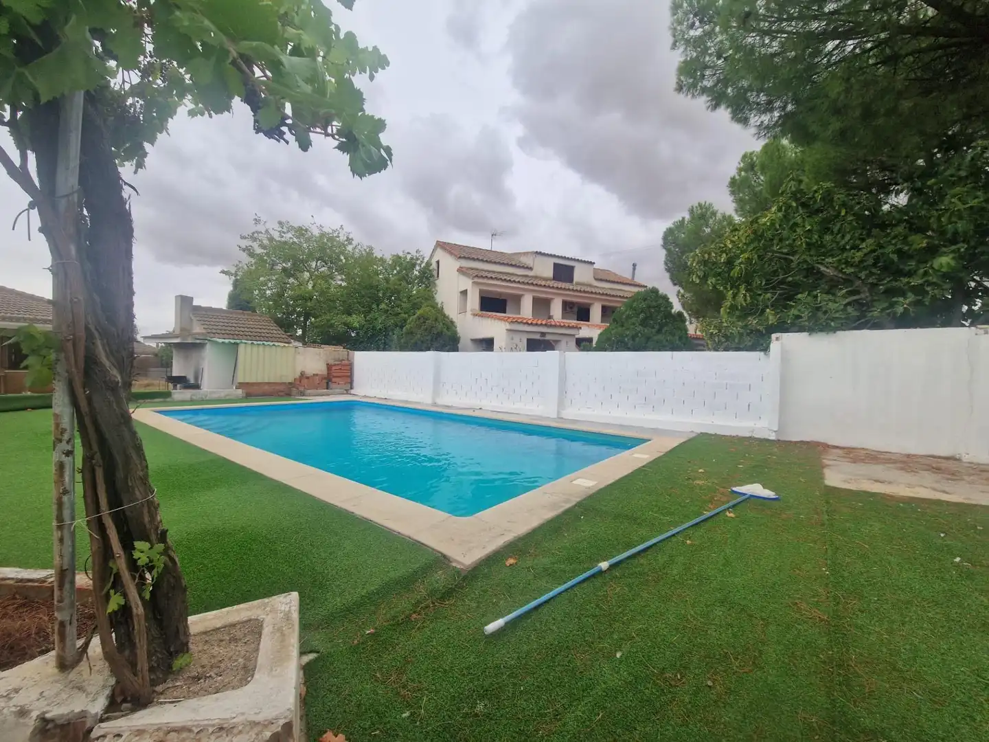 Piscina de Casa o xalet en venda en Numancia de la Sagra amb Calefacció, Jardí privat i Traster