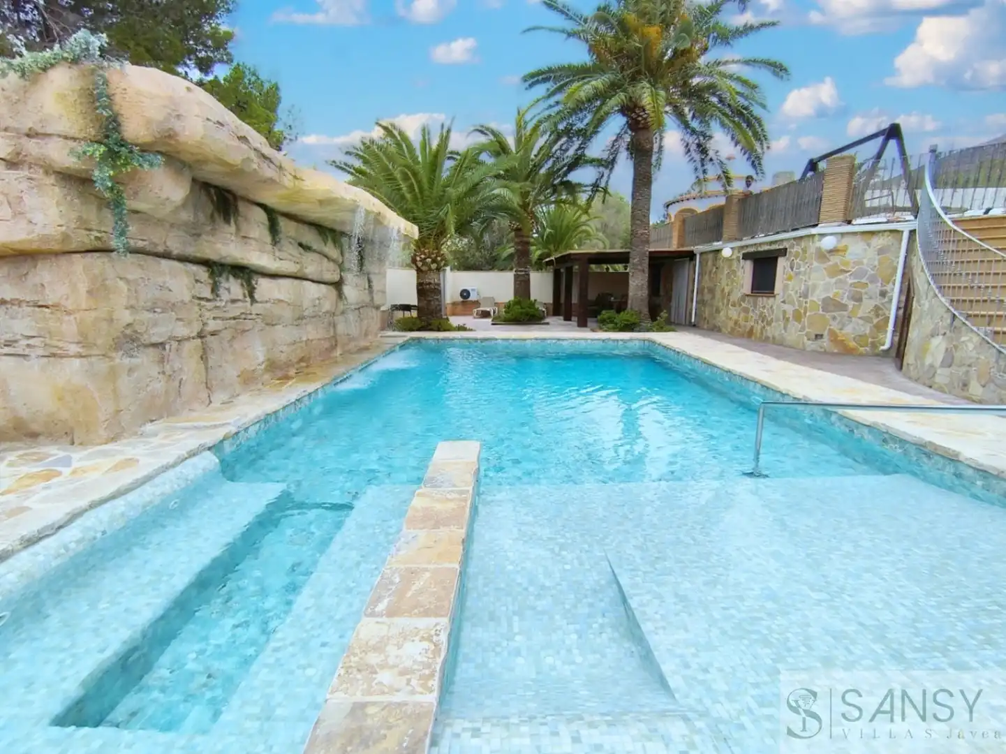 Villa avec piscine à vendre à El Montgó