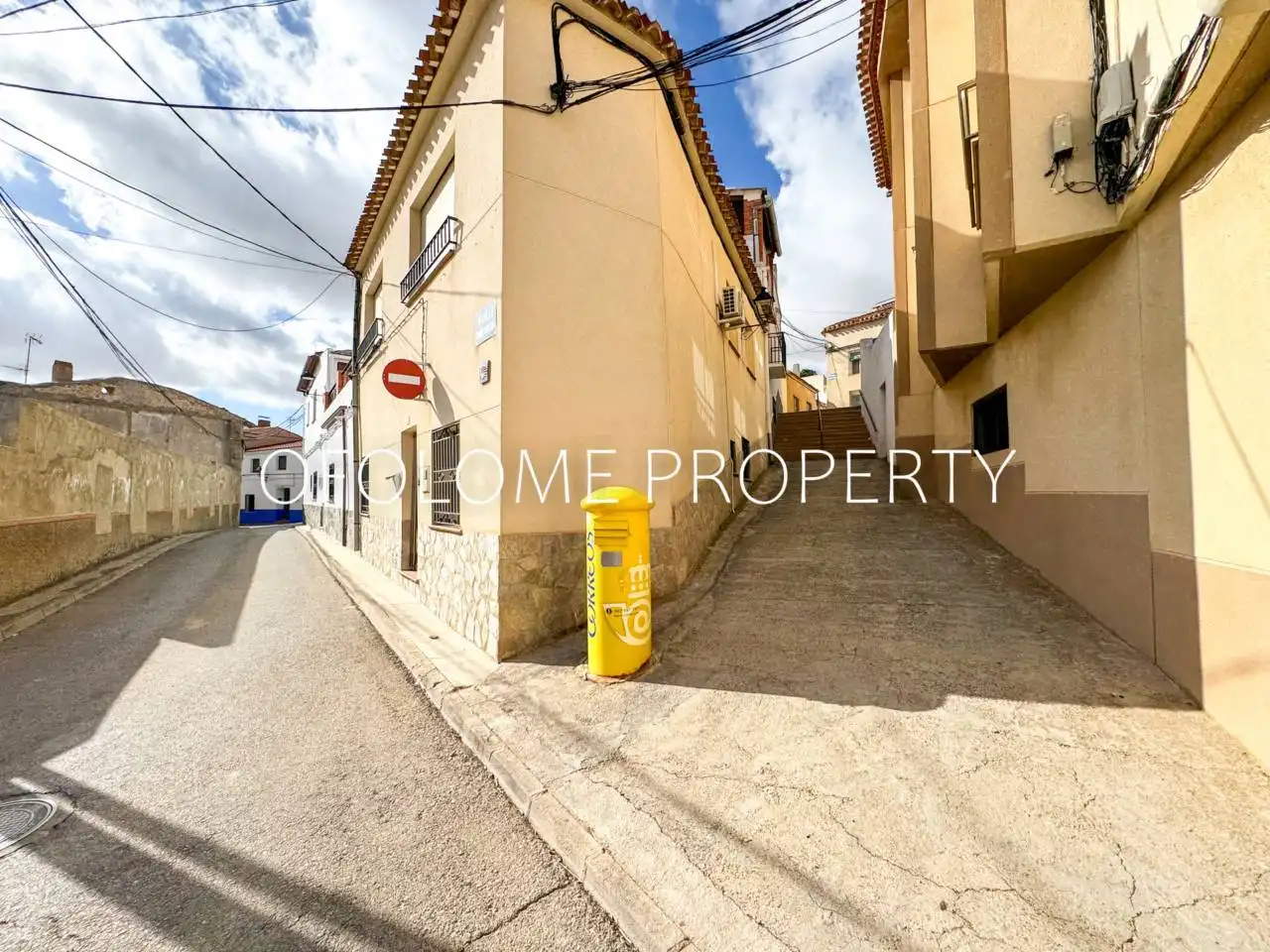 Casa adosada en venta en Calle Solana, Higueruela