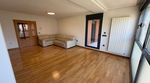 Foto 2 de Pis en venda a Zabalgana Hiribidea, San Martín, Vitoria - Gasteiz
