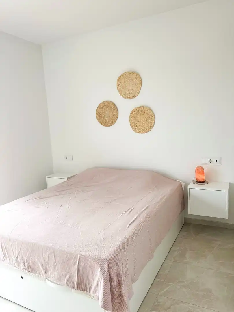 Habitación de Casa o chalet de alquiler en San Miguel de Salinas con Aire acondicionado, Calefacción y Jardín privado
