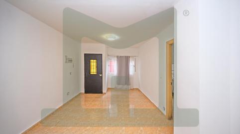 Foto 3 de Planta baixa en venda a Del Salvador, Calle Pinto - San Roque, Parla