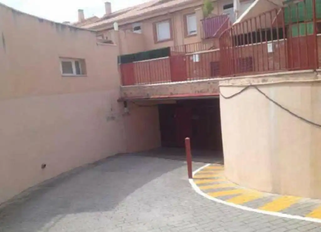 Parking de Garaje en venta en Quijorna