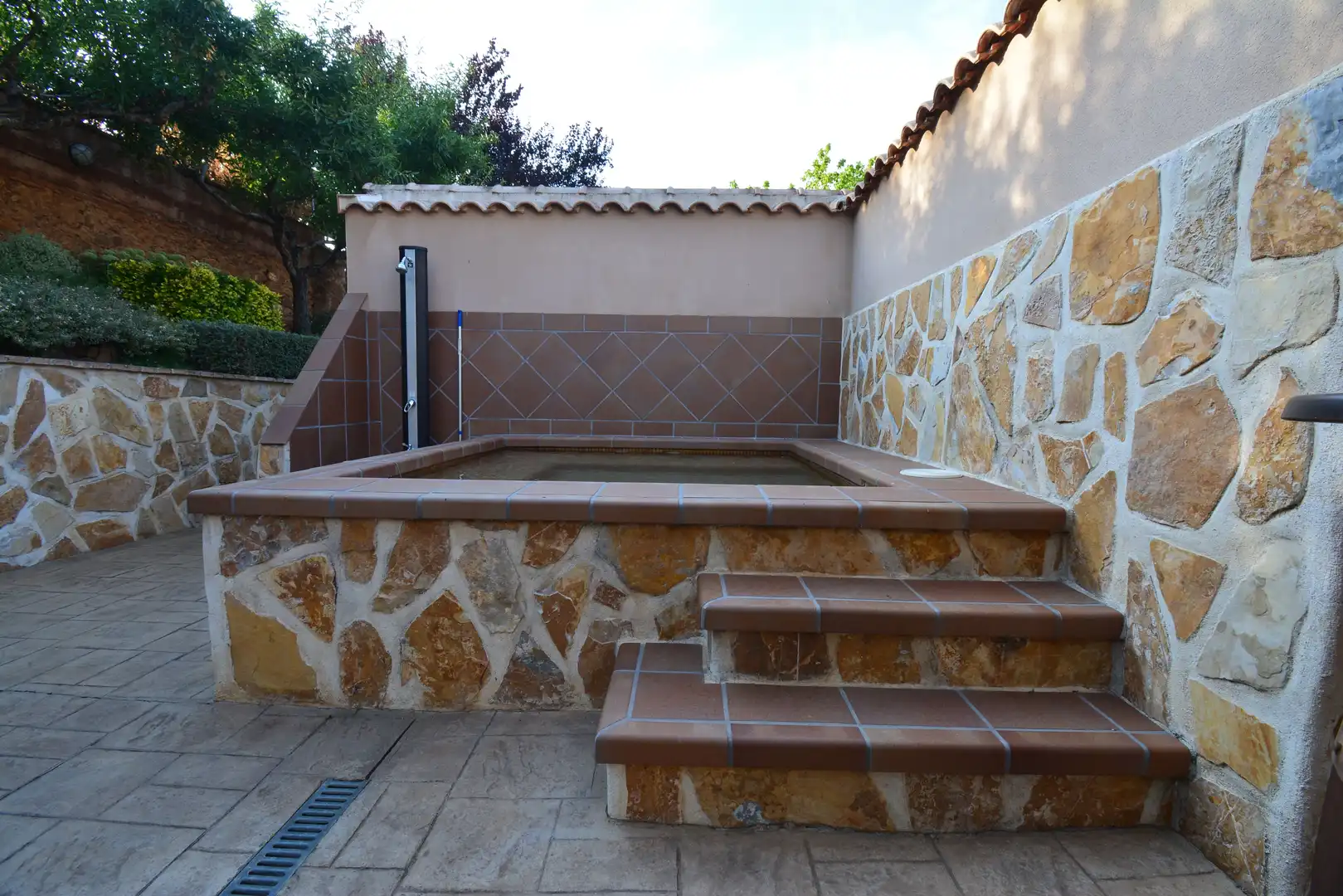 Terrasse von Country house zum Verkauf in Robledillo de Mohernando mit Klimaanlage, Privatgarten und Terrasse