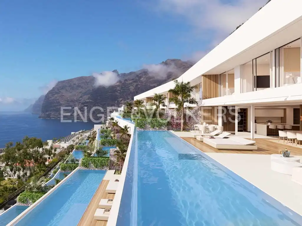Vista exterior de Piso en venta en Acantilados de Los Gigantes