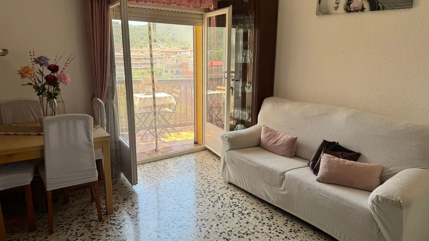 Sala d'estar de Pis en venda en Montcada i Reixac