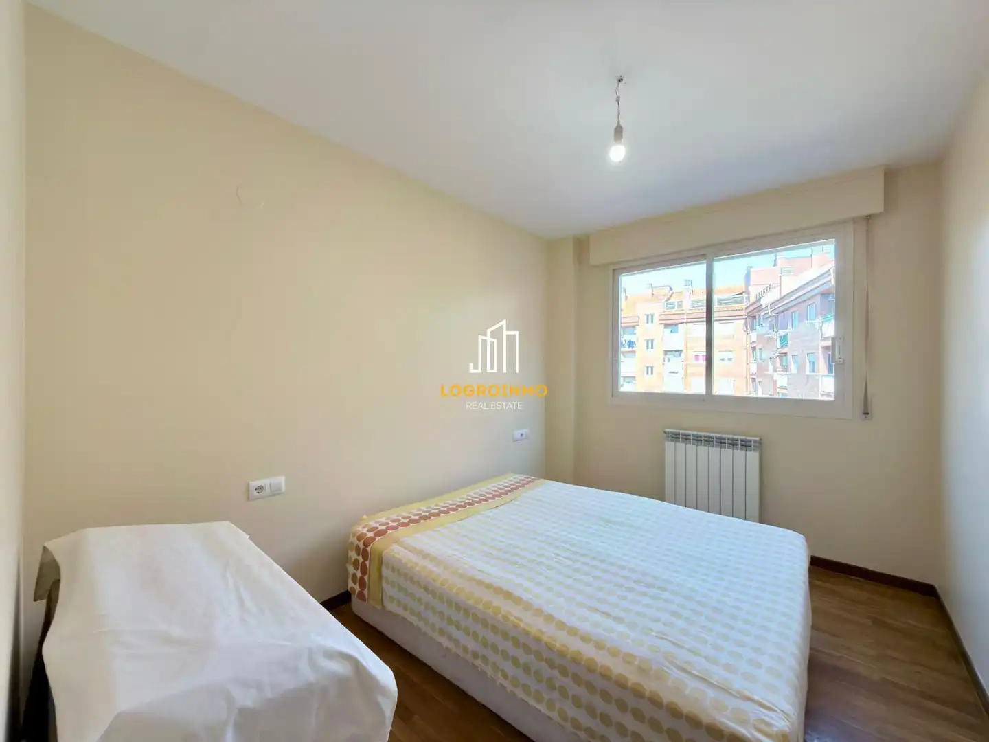 Bedroom of Flat for sale in Lardero  with Heating, Storage room and Furnished