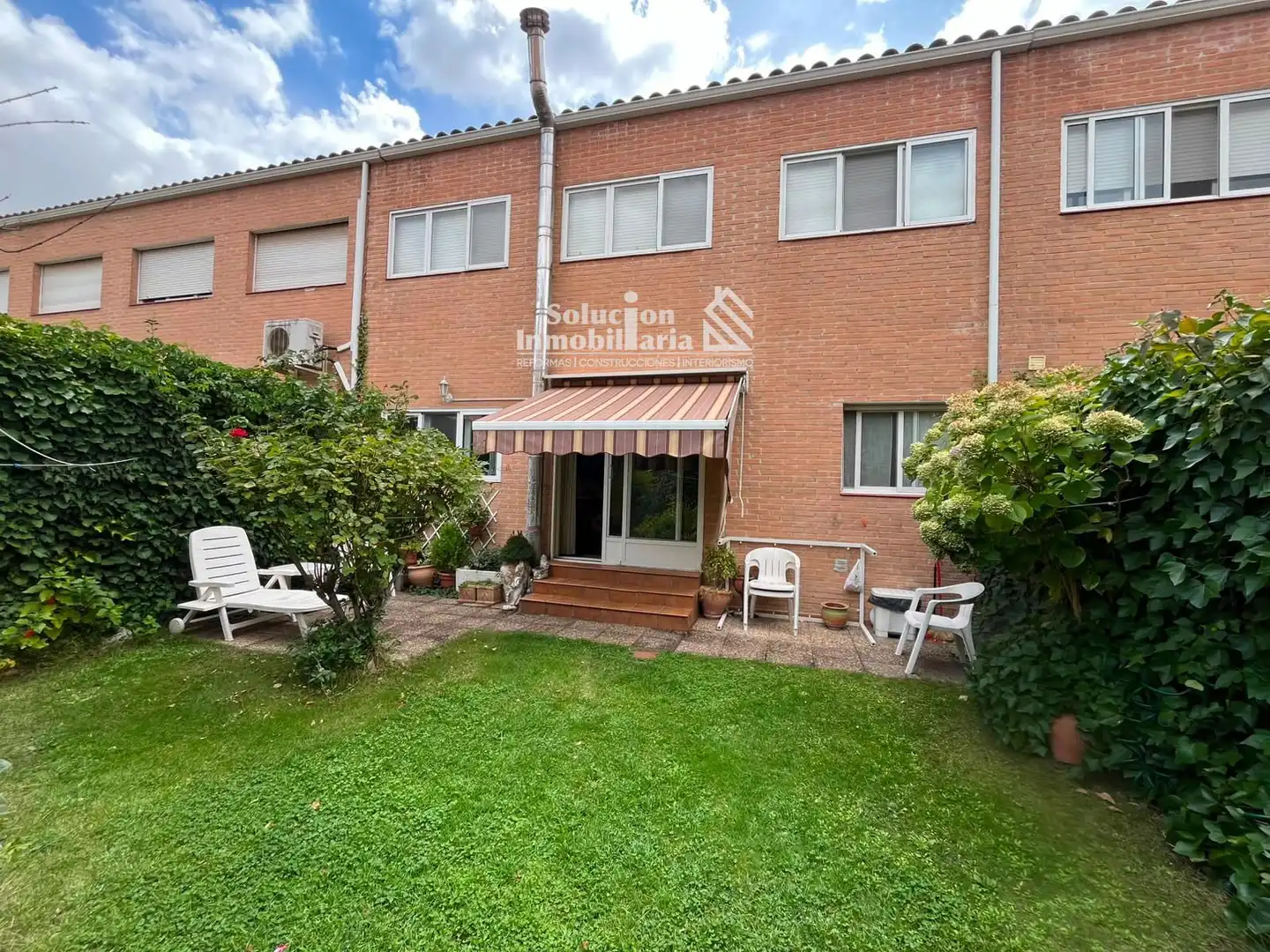 Jardín de Casa adosada en venta en Salamanca con Calefacción, Jardín privado y Terraza