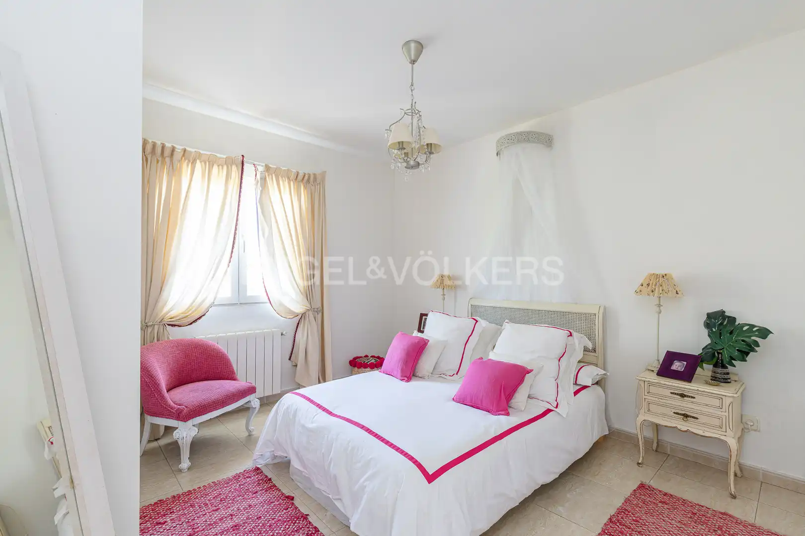 Bedroom of Houses for sale in Valdemorillo  with Heating, Private garden and Terrace
